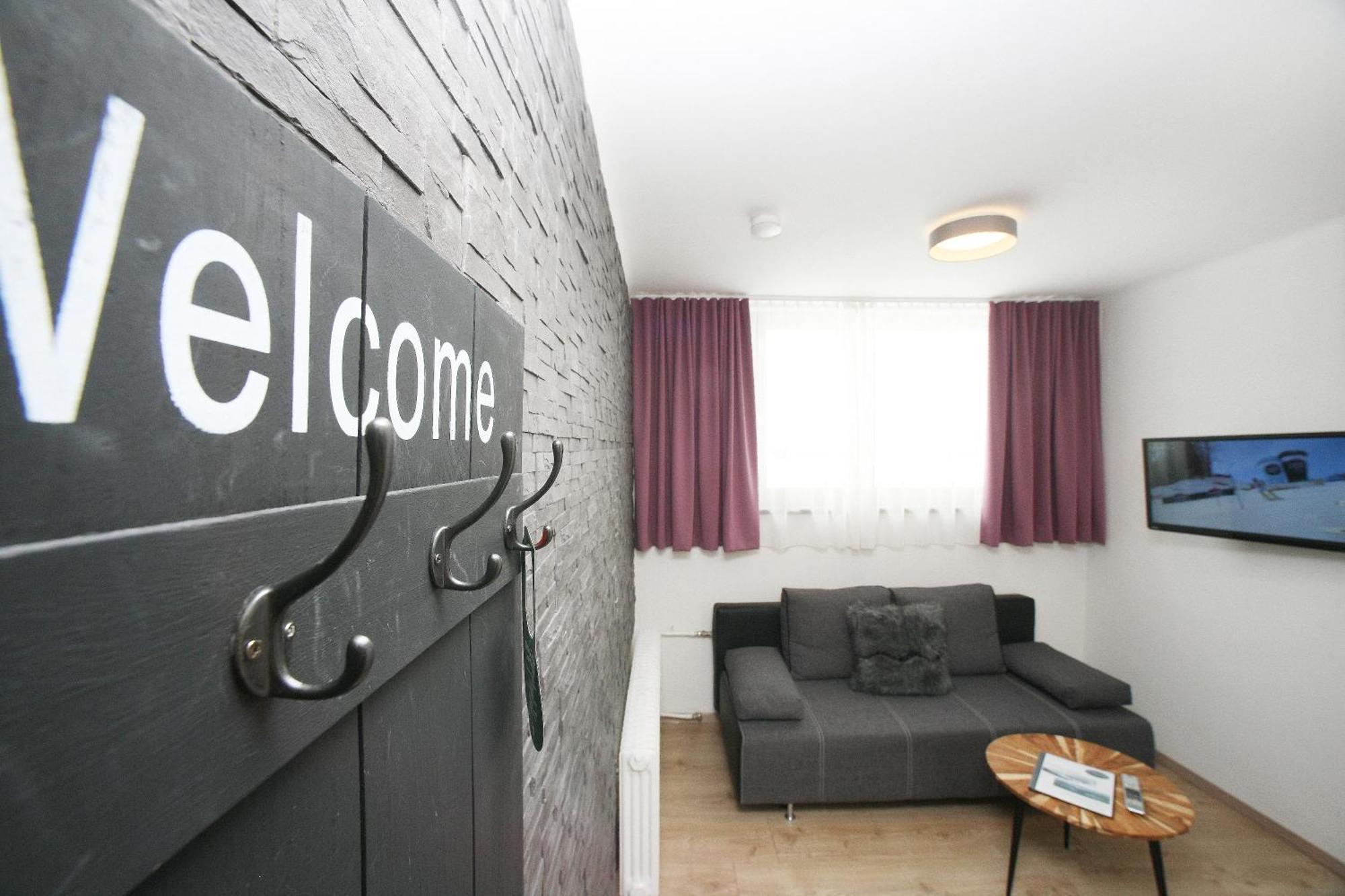 Guest house And Cityhotel Edelweiss - Self Check In 3*