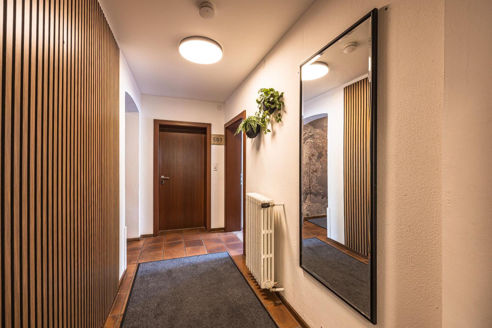 And Cityhotel Edelweiss - Self Check In Guest house