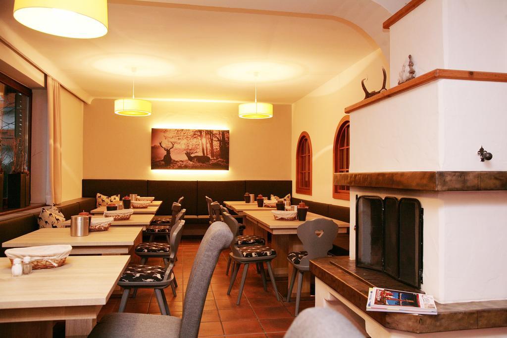 Edelweiss B&b, 24 - 7 Contactless Check-in Gasthof