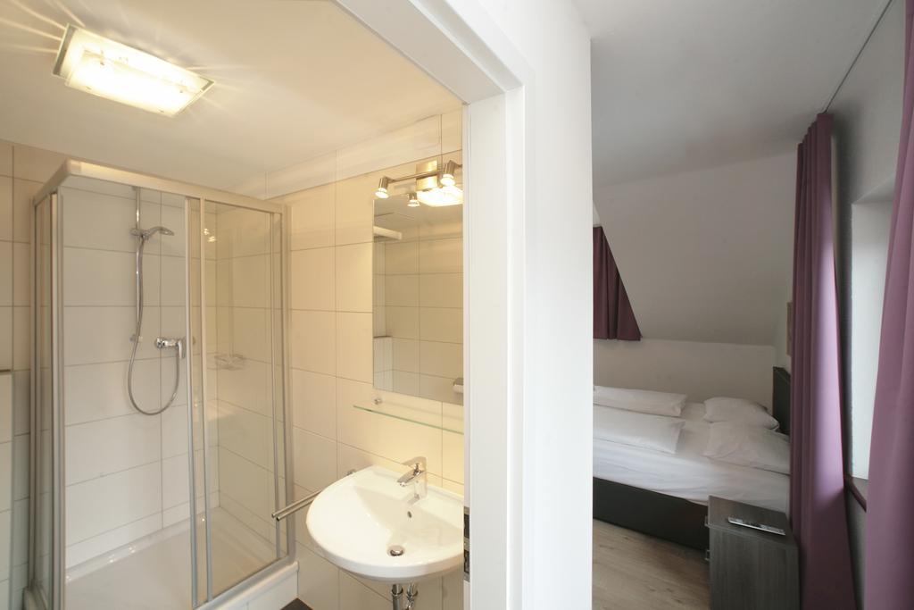 Gasthof Edelweiss B&b, 24 - 7 Contactless Check-in Zell am See