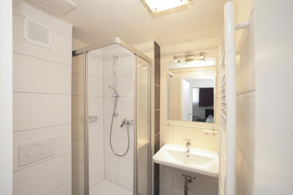 Edelweiss B&b, 24 - 7 Contactless Check-in Gasthof Zell am See