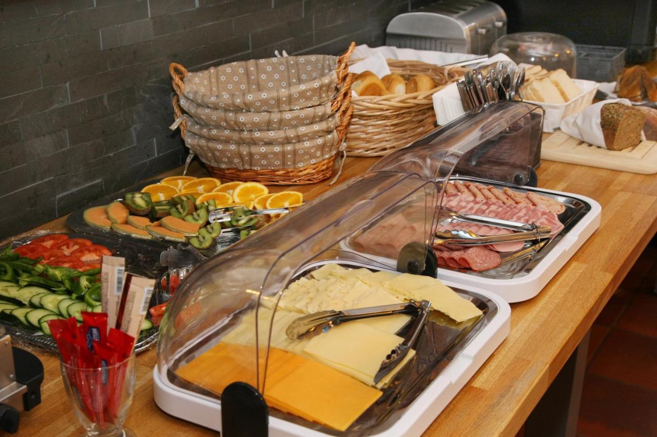 Edelweiss B&b, 24 - 7 Contactless Check-in Gasthof Zell am See
