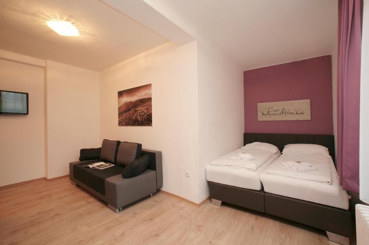 Edelweiss B&b, 24 - 7 Contactless Check-in Gasthof